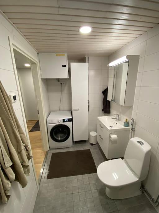 Modern Two Bedroom Apartment Near Helsinki Airport Vanda Exteriör bild
